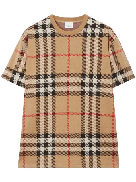 farfetch burberry playera.